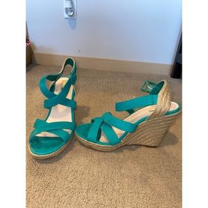 Worn twice Jessica Simpson wedges